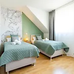Mava Homes *