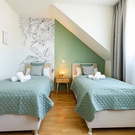 Wohlfuehl-maisonette Mit Blick Auf Therme * Bad Saarow