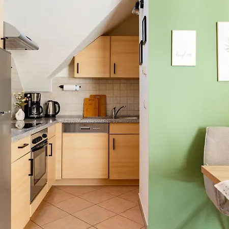 Mava Homes Apartments * باد سارو