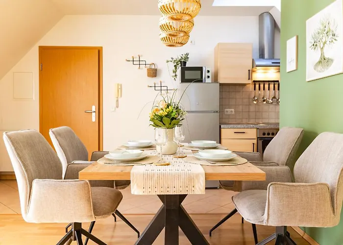 Апартаменты Mava Homes